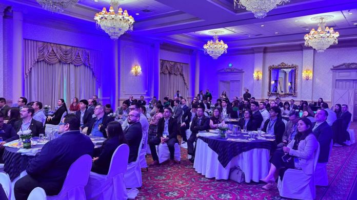 Expertos recomiendan acompañar las remesas de estrategias de inclusión y la educación financiera