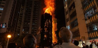Fallecidos por incendio en Hong Kong