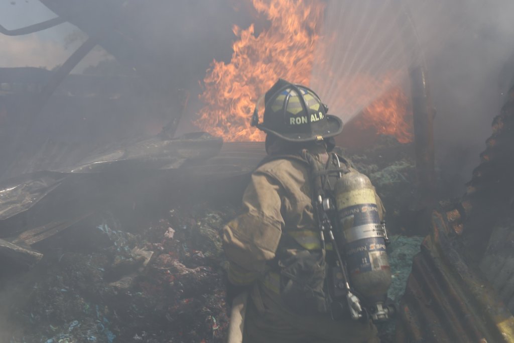 Foto La Hora: Bomberos Voluntarios