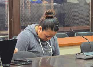 El Tribunal de Mayor Riesgo B otorgó medida sustitutiva a exagente de PNC vinculada a la muerte de un ciudadano canadiense en San Andrés Itzapa. Foto La Hora: Sergio Osegueda