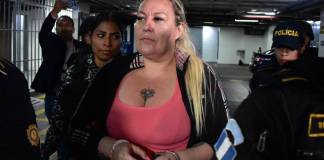 María Marta Castañeda presentó una denuncia en contra del exministro de gobernación, Francisco Jiménez, tras señalarla de pertenecer al Barrio 18. Foto: La Hora