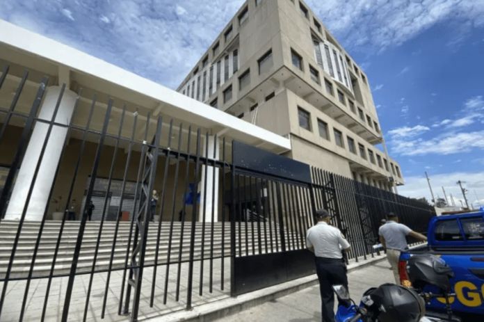 Ministerio Publico_Pasantias El MP publicó un boletín dirigido a estudiantes de la carrera de Ciencias Jurídica y Sociales para aplicar a las pasantías voluntarias en diciembre. Foto La Hora: archivo