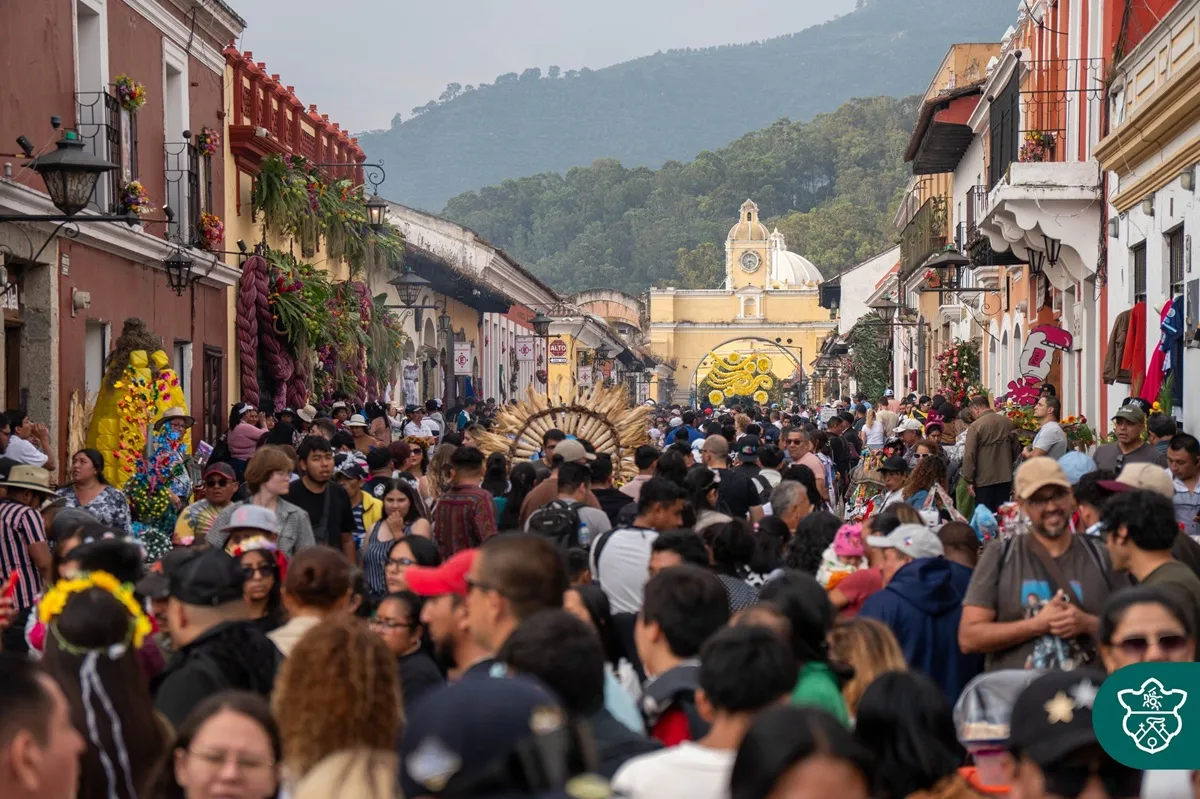 Festival de las Flores este domingo 16 de noviembre. Foto La Hora: Municipalidad de Antigua Guatemala