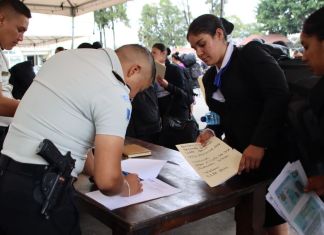 Después de graduar a la 57 promoción de la Policía Nacional Civil (PNC) en octubre de este año, la Academia de la PNC comienza con el registro de la 58. Foto La Hora: PNC