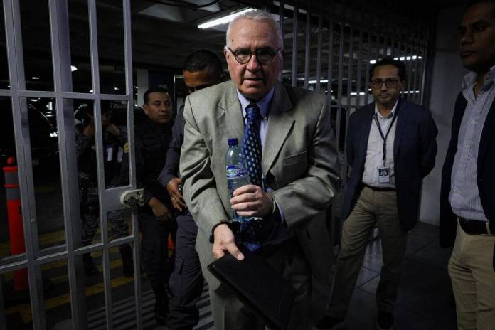 El Ministerio Público imputó delitos en contra del abogado Ramón Cadena a quien vinculan al caso Toma Usac. Foto La Hora: Daniel Ramírez