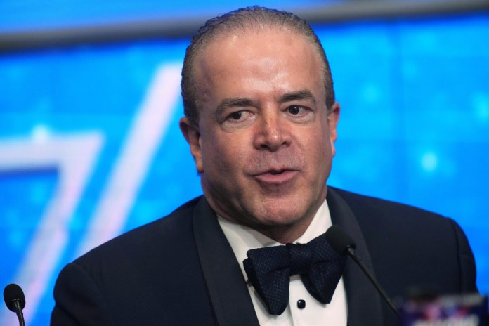 Raúl Rocha Cantú, dueño del certamen de belleza Miss Universo, está siendo señalado de presuntamente liderar una red de tráfico internacional.