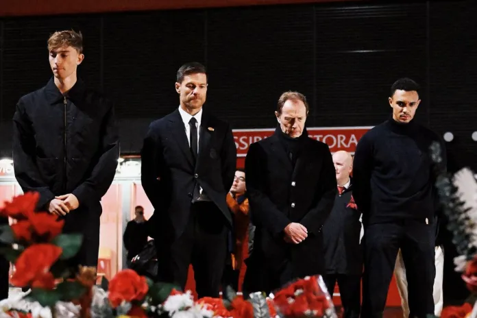 Real Madrid rinde homenaje Homenaje realizado por el Real adrid al jugador Diogo Jota. Foto La Hora: Liverpool FC