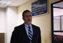 La audiencia de primera declaración contra Roberto Arzú fue suspendida por ausencia dle Ministerio Público que presentó excusa. Foto La Hora: Daniel Ramírez