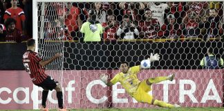 Rubén Darío Silva fue la gran figura de Xelajú MC al atajar dos penales en la final de ida de la Copa Centroamericana 2025.