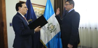 Jorge Guillermo López Dellachiessa asume como nuevo director del SP. Foto La Hora: Mingob.