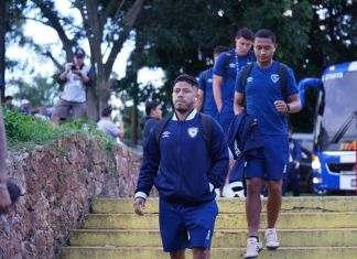 Guatemala vs. Surinam: Así sale la Bicolor al Manuel Felipe Carrera El técnico Luis Fernando Tena ya eligió a los titulares para enfrentar a Surinam esta noche. Foto La Hora: Fedefut
