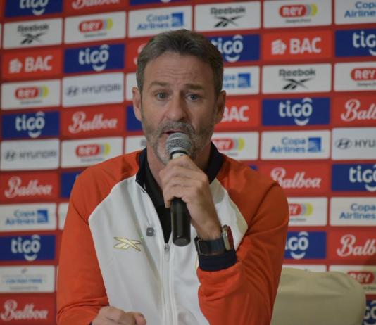El estratega de Panamá, Thomas Christiansen, resaltó el profesionalismo de la Selección de Guatemala luego de vencer 3-0 a Surinam. Foto La Hora: José Orozco