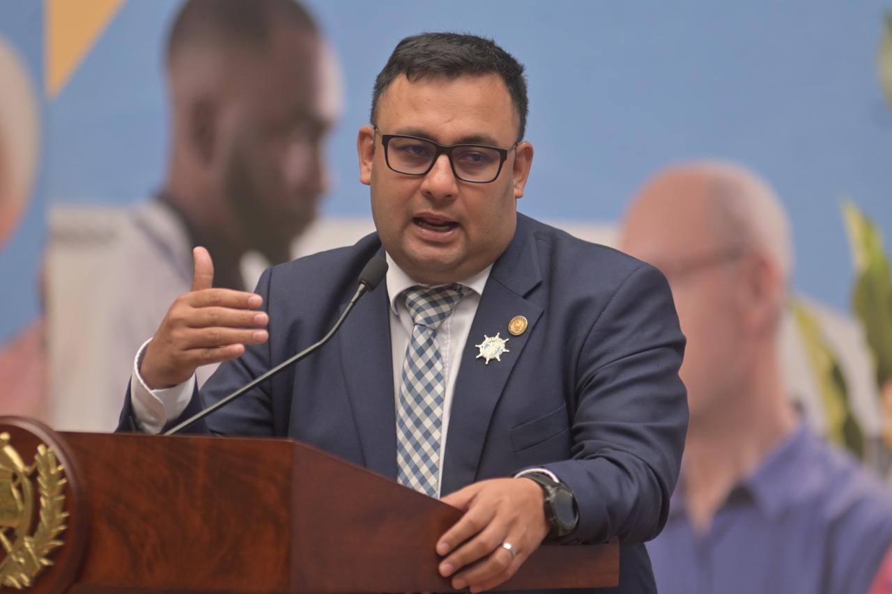 Viceministro Suriano: Seguro obligatorio para terceros se implementará, pero todavía no hay fecha