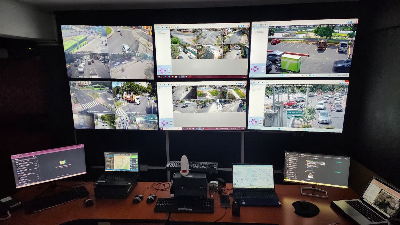 Vigilancia del proyecto Integral 13. Foto La Hora: Municipalida de Guatemala