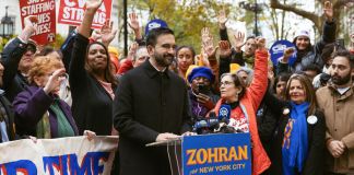 De acuerdo con medios en Estados Unidos, Zohran Mamdami encabeza las encuestas de las elecciones para alcalde en Nueva York. Foto La Hora: EFE