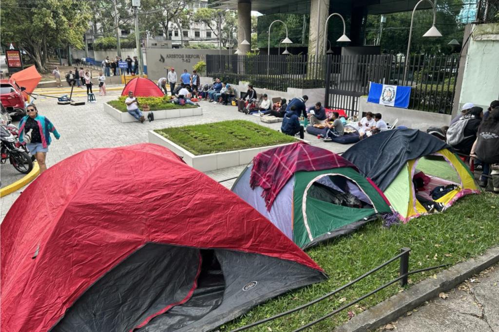 La esperanza para ver a la selección de Guatemala ha aumentado previo a la compra de los boletos para los últimos partidos de la eliminatoria. Foto La Hora: José Orozco