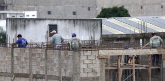 Autoconstrucción: una cara de la pobreza y del alto déficit habitacional en Centroamérica