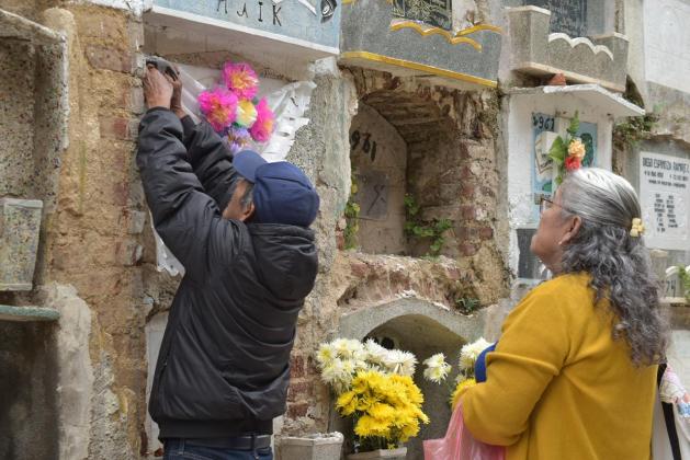 Cementerio General. Foto La Hora: José Orozco.