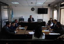 El Juzgado de Extinción de Dominio aplazó la audiencia para dictar sentencia sobre la petición en contra de un edificio vinculado a Manuel Baldizón. Foto La Hora: Daniel Ramírez