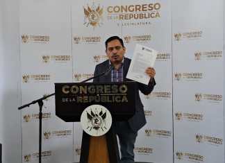 El diputado José Chic pide al Congreso realizar en tiempo la convocatoria para comisión de postulación para magistrados del TSE. Foto: La Hora