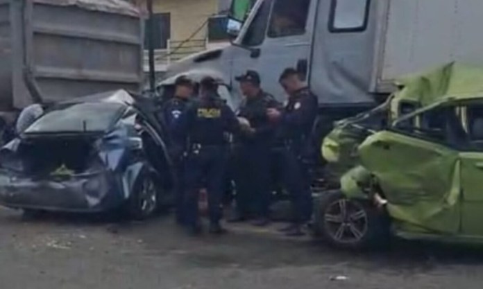 Colisión múltiple en ruta al Atlántico. Foto La Hora: Asombomd.