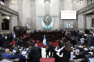 Subsidio de hasta Q70 mil, TLC con Corea y otros tres decretos aprueban en maratónica jornada legislativa