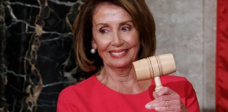 Nancy Pelosi toma el mazo el 3 de enero de 2019