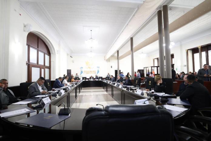 Los jefes de bloque aprobaron los órdenes del día para que los diputados aprueben en redacción final algunas iniciativas de ley. Foto: Congreso de la República