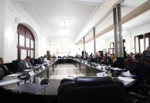 Los jefes de bloque aprobaron los órdenes del día para que los diputados aprueben en redacción final algunas iniciativas de ley. Foto: Congreso de la República