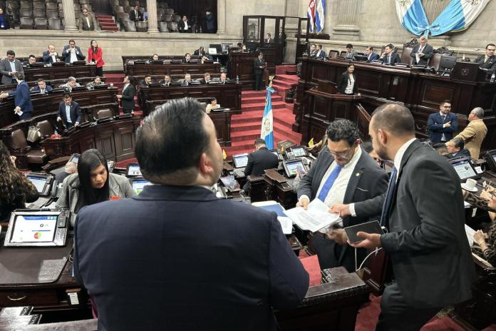 El Congreso de la República aprobó su presupuesto para el 2026, con lo cual, los diputados continuarán ganando Q66 mil. Foto La Hora: José Orozco
