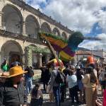 El noveno Festival de las Flores reúne a miles de visitantes en Antigua Guatemala durante este fin de semana. Foto La Hora: Carlos Vicente