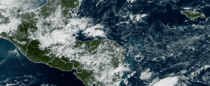 El acercamiento de un nuevo frente frío al norte del territorio nacional generará un aumento de nublados y lluvias en varias regiones del país.
