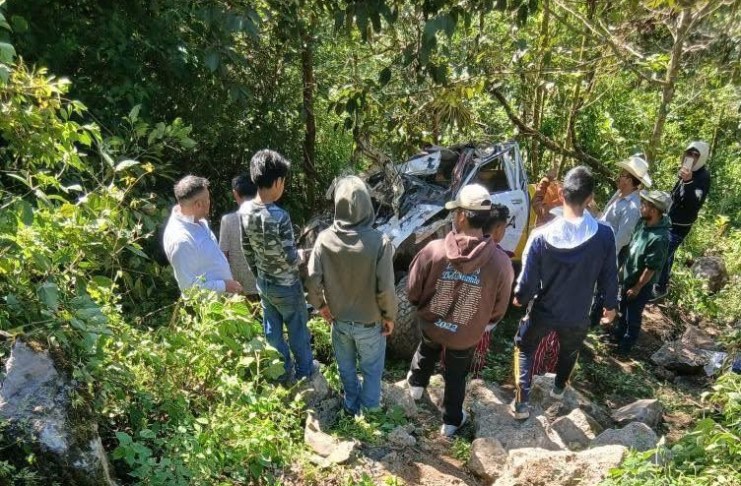 Un accidente de tránsito se reportó en Huehuetenango, en el cual fallecieron al menos ocho personas tras caer a un barranco. Foto La Hora: RRSS