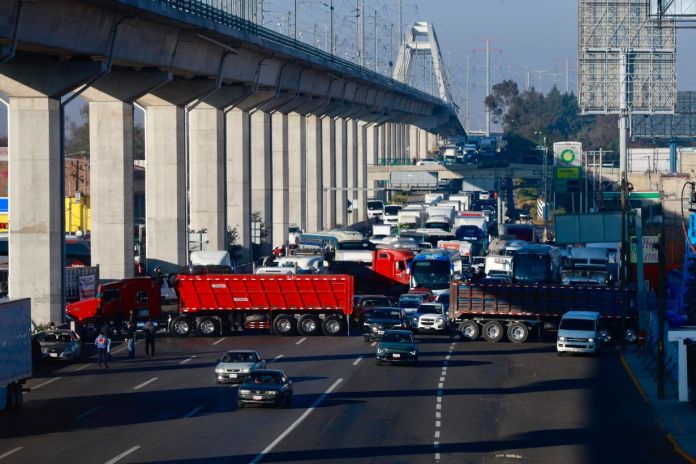 La secretaria de Gobernación de México, Rosa Icela Rodríguez, afirmó que “no existe razón para mantener dichos bloqueos y manifestaciones”. Foto La Hora: EFE