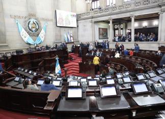La falta de asistencia al Pleno este 20 de noviembre no se pudo llevar a cabo la interpelación al ministro de Desarrollo, Abelardo Pinto. Foto: Congreso de la República