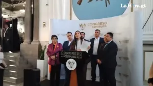 Karina Paz presenta iniciativa de ley para intervenir “inmediatamente” la CDAG