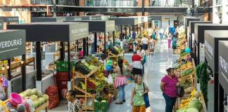 El Mercado San Miguelito en El Salvador, reabrió sus puertas a cuatro años de que un incendio consumiera la antigua central de abastos. Foto La Hora: Dirección de Mercados Nacionales, El Salvador