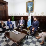 Integrantes de la misión de observación de la OEA se reúnen con el presidente del Congreso, Nery Ramos. Foto: Organismo Legislativo