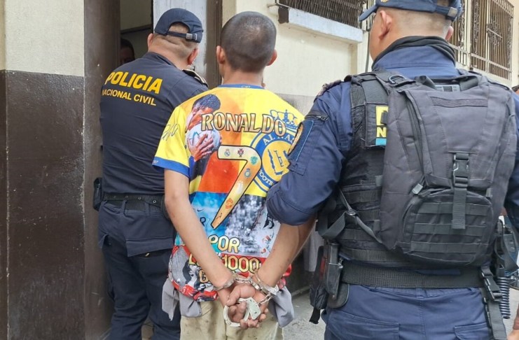 PNC captura a presuntos asaltantes de mototaxis.