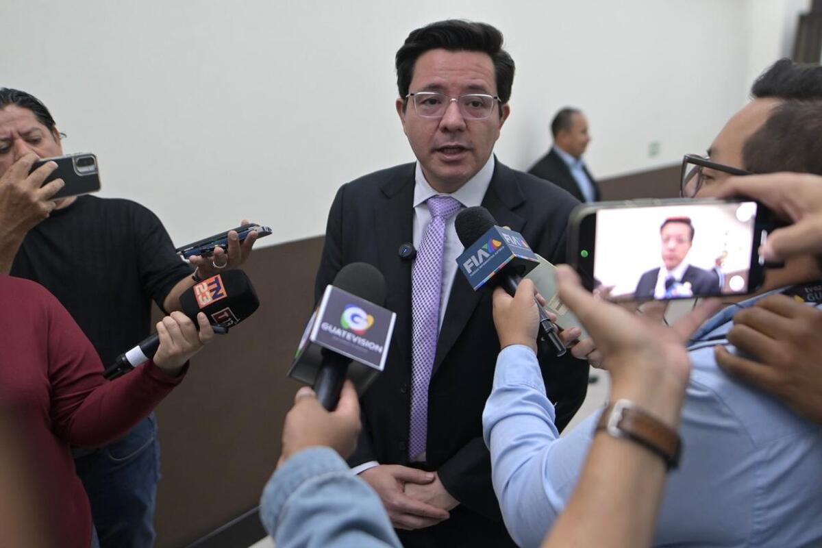 Comisión de Finanzas discute artículos del proyecto de presupuesto 2