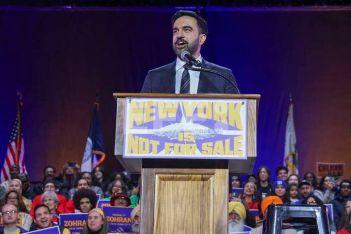 Zohran Mamdani El candidato demócrata a la Alcaldía de Nueva York, Zohran Mamdani, continúa liderando las encuestas para las elecciones que se celebrarán este martes en la ciudad tras cinco meses de intensa e inusual campaña. Foto La Hora: EFE
