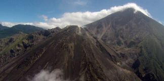 La Conred ha hecho recomendaciones a turistas nacionales y extranjeros que buscan escalar volcanes esta temporada. Foto La Hora: Conred
