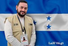 Jimmy Morales es visto como observador de mesas electorales en Honduras Jimmy Morales es visto como observador de mesas electorales en Honduras.