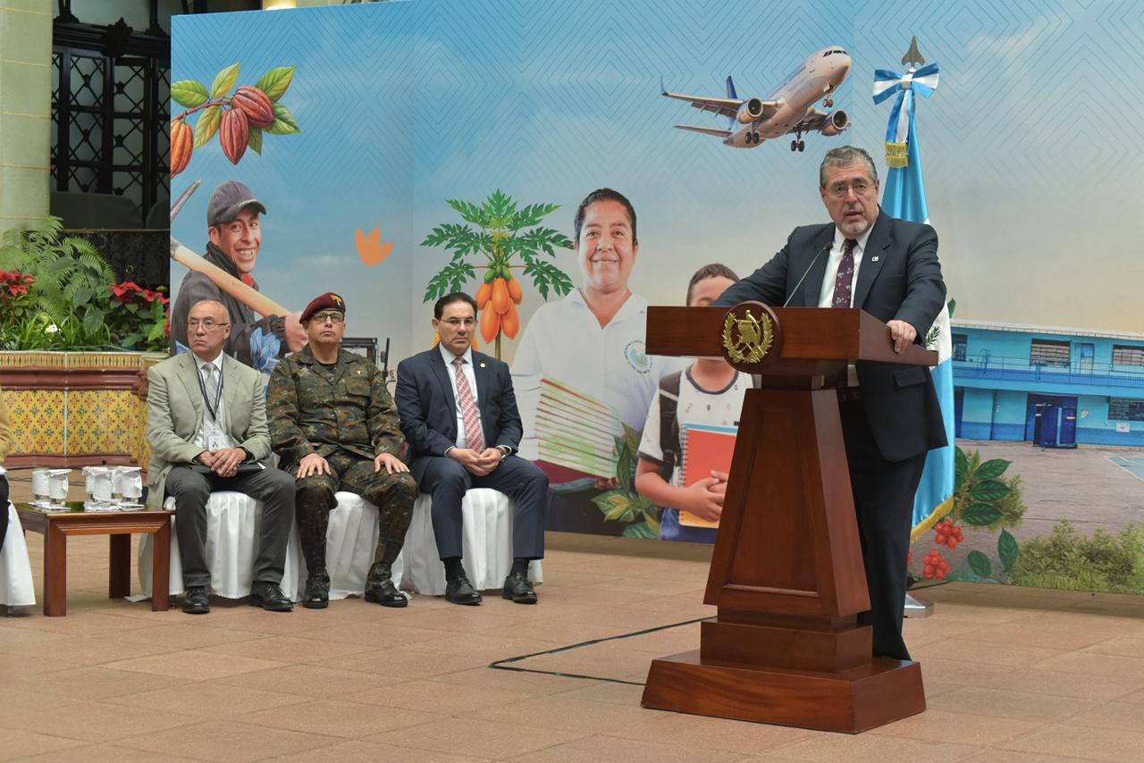 Salario mínimo 2026: Aún sin fecha para anunciarlo, Arévalo justifica análisis técnico