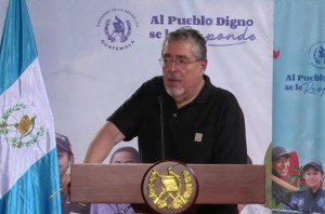 Arévalo por salario mínimo 2026: "la decisión se tomará con base al crecimiento económico del país"