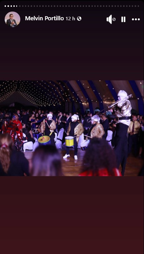 El evento contó con música en vivo. Foto La Hora: Melvin Portillo