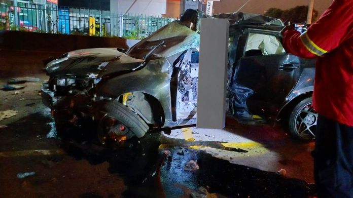 Entre la medianoche hasta las cuatro de la mañana del 1 de enero, la PMT de la capital registra varios accidentes vehiculares que considera fuertes. Foto La Hora: A. Motenjo