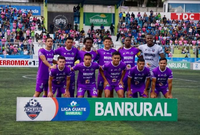 Achuapa dejó en el camino a Mixco en cuartos de final y está en la semifinal de la Liga Nacional. Foto La Hora: Achuapa