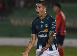 El argentino Francisco Apaolaza fue uno de los anotadores en la victoria de Antigua frente a Municipal.