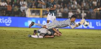Antigua toma ventaja en la final y vence 2-0 a Municipal. Foto La Hora: Antigua GFC.
